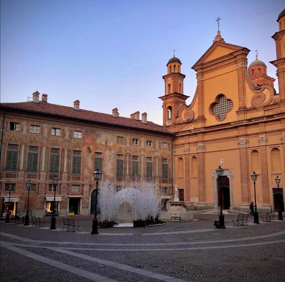 Hotel Due Finestre Sul Cortile Novi Ligure Zewnętrze zdjęcie