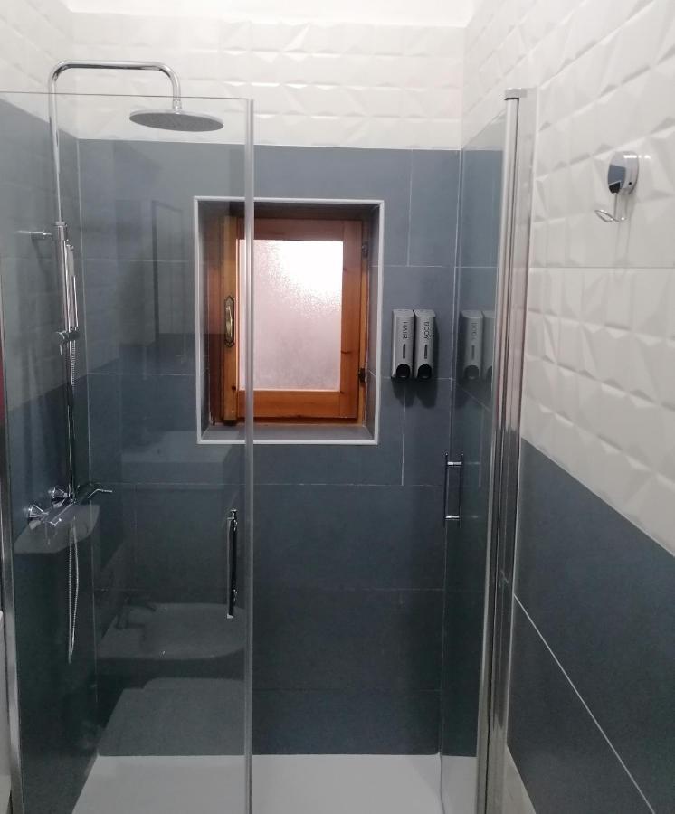 Hotel Due Finestre Sul Cortile Novi Ligure Zewnętrze zdjęcie